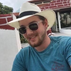 Meet your Posher, Justin